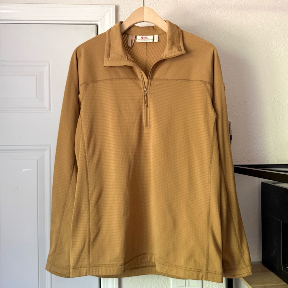 FJALLRAVEN mustard khaki tan‎ knit outdoor athletic 1/4 zip polo pullover jacket